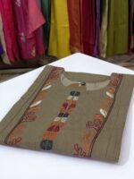 Minimal Design Straight Kurti - Image 2